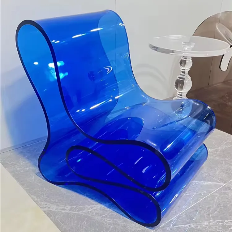 Chaise longue en acrylique transparent résistant aux UV 100%
