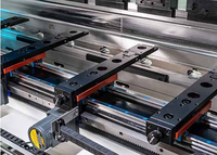 Presse plieuse CNC électro-hydraulique synchronisée 6+1 axes entièrement automatique 220T/4100 pour l'aluminium, l'acier inoxydable et l'acier au carbone