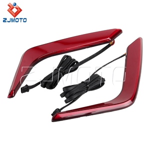 Pour Honda <span class=keywords><strong>Gold</strong></span> <span class=keywords><strong>Wing</strong></span> <span class=keywords><strong>GL</strong></span> <span class=keywords><strong>1800</strong></span> F6B Goldwing GL1800 18-21 moto clignotant LED arrière sacoche Accents lumières décoratives - Product Image 2
