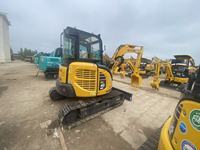 Utilisé pour l'excavatrice sur chenilles PC40 Mini Digger avec moteur, boîte de vitesses et pompe - Modèle 2023 pour l'inspection vidéo et la maintenance des machines