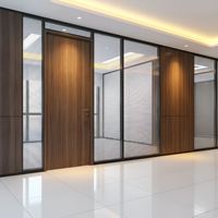 Cloison modulaire robuste en aluminium de 120 mm avec persiennes : Système de mur en verre haute résistance pour gymnases, écoles et installations publiques