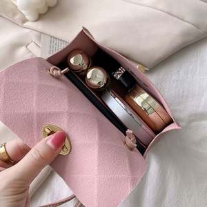 Bolso Bandolera Pequeño de PU con Diseño de Caramelos para Mujer, Nueva Tendencia 2023, Casual, Verano-Otoño, Oferta, Mini Bolso de Mano - Product Image 6