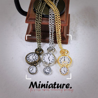 Aksesori Rumah Boneka 1:12 Jam Tangan Logam Mini Tuo Jam Saku Meja Gantung Miniatur Makanan Mainan Model Dekorasi Adegan Ornamen