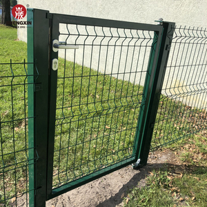 Panneau <span class=keywords><strong>de</strong></span> treillis métallique soudé enduit <span class=keywords><strong>de</strong></span> poudre unique Porte <span class=keywords><strong>de</strong></span> ferme Porte <span class=keywords><strong>de</strong></span> clôture métallique 3D - Product Image 1