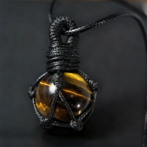Vente en gros de pendentifs en œil de tigre jaune tissé, petits, élégants, bijoux bohèmes, adaptés à la Saint-Valentin, pour hommes et femmes - Product Image 4