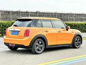 <span class=keywords><strong>MINI</strong></span> ONE 1.2T Turbo Manual <span class=keywords><strong>2016</strong></span> Usado, <span class=keywords><strong>5</strong></span> <span class=keywords><strong>Puertas</strong></span>, Hatchback F55, Gasolina, Auto Urbano Pequeño, Volante a la Izquierda, <span class=keywords><strong>5</strong></span> Asientos, Vehículo Económico en Stock - Product Image 5