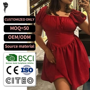 Minivestido rojo a cuadros para mujer, con hombros descubiertos, mangas abullonadas, cintura fruncida y bajo con vuelo, ideal para fiestas. - Product Image 1