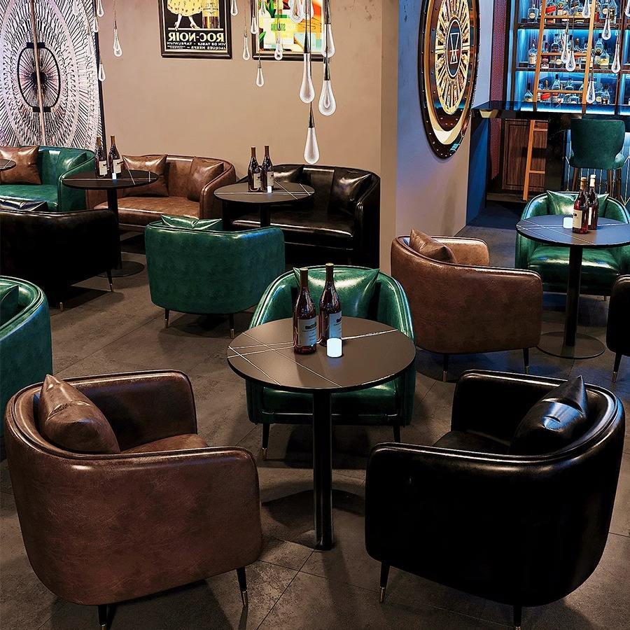 สีน้ำตาล