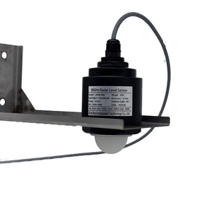 Capteur de niveau radar haute fréquence 80 Hz - pour l'industrie chimique, le stockage en réservoir et le traitement des eaux usées - Product Image 2