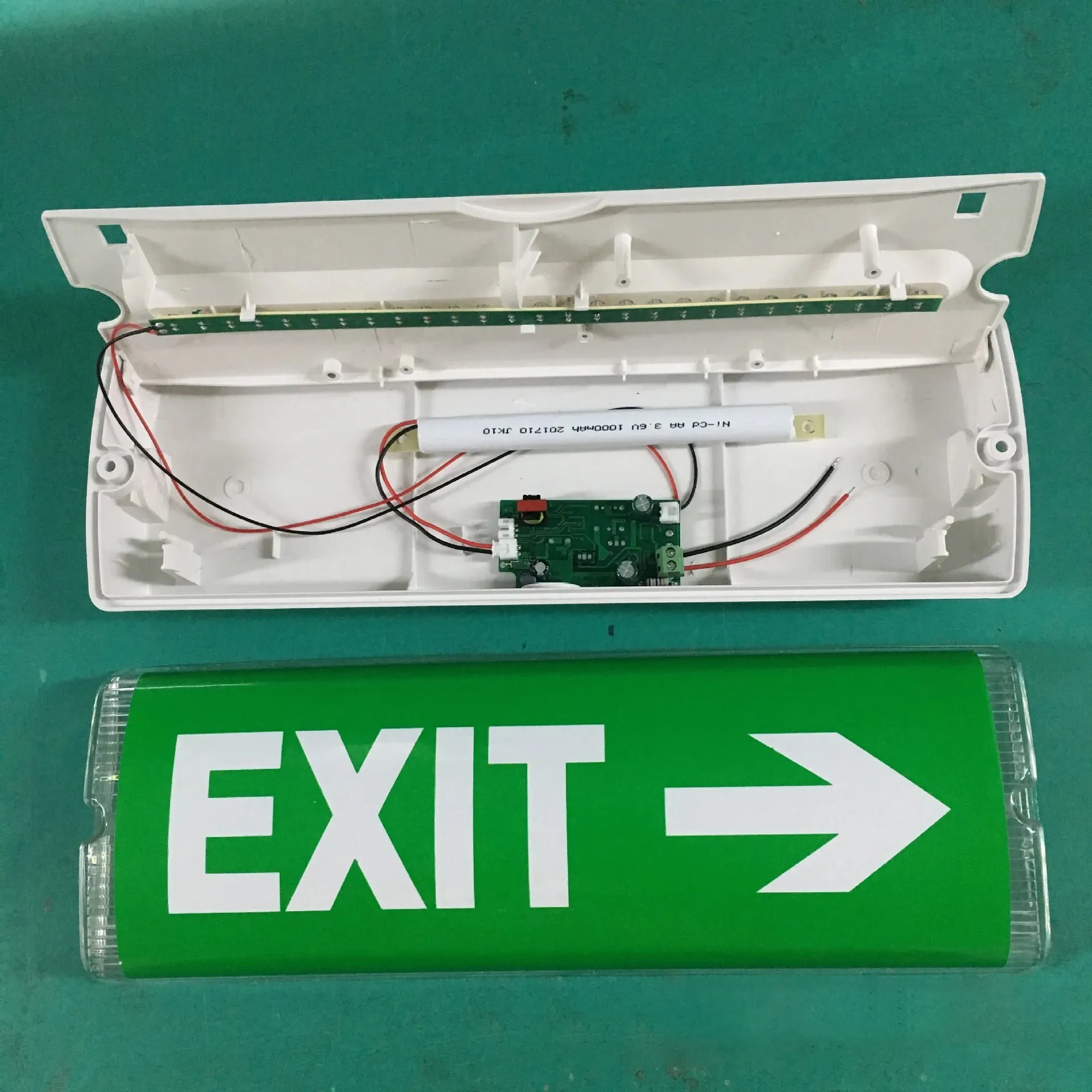 Có thể sạc lại vách ngăn Đèn Exit dấu hiệu khẩn cấp ánh sáng