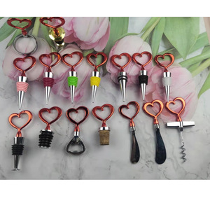 Heart Shape Metal Wine Stopper Vacuum Sealing Reusable Bottle Plug Simple Style - Product Image 2