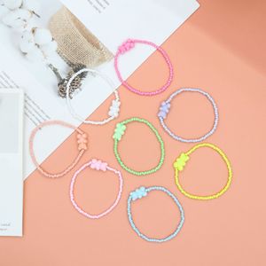 Lindo oso acrílico pulsera de dibujos animados Gummy Jelly Color <span class=keywords><strong>para</strong></span> mujeres hecho a mano pulsera con cuentas niñas joyería regalos - Product Image 3