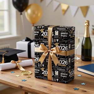 Rollo de Papel de Regalo para Graduación, 17 Pulgadas x 16.5 Pies, Negro y Dorado, Clase de 2026, con Gorros, Ecológico, para Manualidades - Product Image 3
