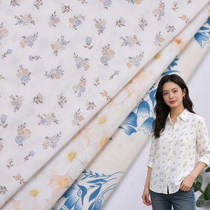 Tissu tissé 100% coton peigné 60s 95gsm 150cm imprimé numérique floral léger et respirant pour robes d'été pour filles et quilting - Product Image 1