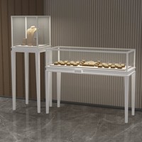 Lemari Penyimpanan Kaca Desain Mewah dengan Lampu LED, Bingkai Logam, Tahan Air & Awet, Etalase Perhiasan untuk Toko Retail