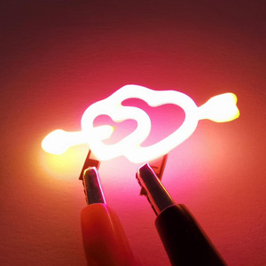 Lámpara LED ARROW HEART con Bombillas COB, Luz Intermitente Roja y Verde, DC 3V, Filamento Parpadeante, Decoración para Manualidades y Fiestas - Product Image 4