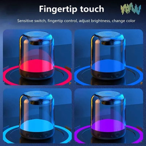 <span class=keywords><strong>2022</strong></span> Nouvelle Arrivée D18 Portable Smart AI Haut-Parleur TWS Sans Fil Lumière LED Haut-Parleur - Product Image 3