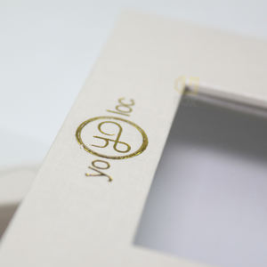 กล่องกระดาษแข็งแข็งแบบย่อยสลายได้กล่องของขวัญใสเคลือบผิวด้านสีใสสำหรับหน้าต่างแม่เหล็กหรูหรา - Product Image 4