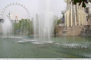 Fontana a corona per piscina con ugello dritto in ottone da 1/2 pollice e valvola, modello 065, per fattorie, terreni agricoli e giardini, spedizione diretta - Product Image 3