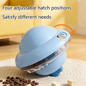 Balle interactive intelligente en silicone écologique pour chat, activée par le mouvement, avec clochette et queue, couleur personnalisable - Product Image 2