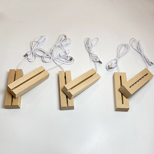 Base lumineuse en bois de hêtre 30 mm, lumière blanc chaud, support de lampe de bureau, design moderne minimaliste - Product Image 1