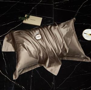 Taies d'<span class=keywords><strong>oreiller</strong></span> rectangulaires 100% soie de mûrier <span class=keywords><strong>anti</strong></span>-acariens antibactériennes 48x74cm Argent Luxe Utilisation hôtelière Housses d'<span class=keywords><strong>oreiller</strong></span> Textile de maison - Product Image 6