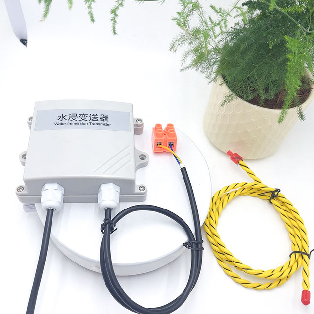 Industrial Water Immersion Transmitter with High Sensitivity Sensor for Data Center