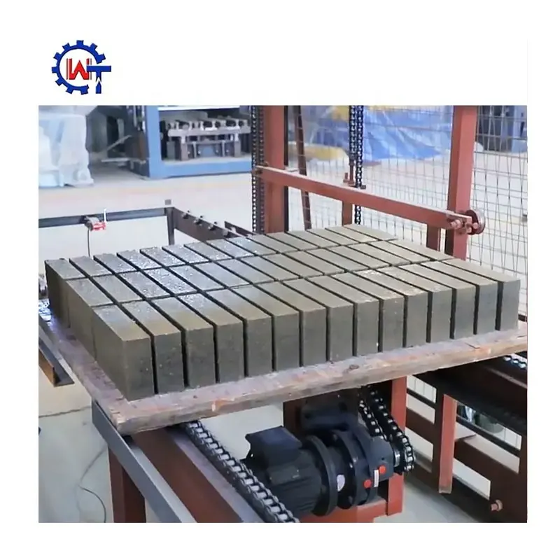 벽돌 제조 기계 벽돌 기계 제조 자동 중공 시멘트 블록 기계 QT6-15 높은 출력 포장 돌 6T