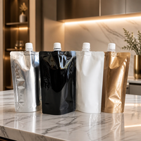 Pochette souple à bec verseur en aluminium noir mat, argenté, doré, blanc pour emballage de liquides, idéale pour jus, vente en gros, OEM