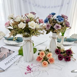 Venta caliente 5 cabezas rosas flores rojo Artificial Vintage seda boda decoración rosa ramo de flores - Product Image 4