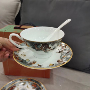 Wholesale Luxury <b>Bone</b> <b>China</b> Porcelain Dinnerware <b>Sets</b> Nordic Light Luxury Style Gold Inlay Pattern Dishwasher Safe for - Product Image 4