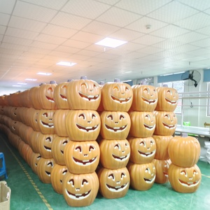 Décorations de scène d'Halloween Jack-O-Lantern avec une variété d'expressions, décorations de citrouilles fantaisie, citrouilles géantes évidées - Product Image 6