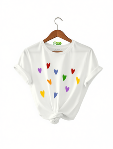 T-shirt da donna taglie forti con stampa colorata a cuori, manica corta, girocollo, vestibilità comoda, top casual estivo 100% cotone - Product Image 1