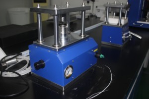 CE 2032 2025 CR20XX Pneumatic Coin Cell Crimper Crimping Machine for Lithium <b>Battery</b> Case Sealing - Product Image 4