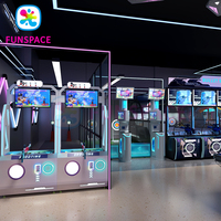 Salle de jeux 9D VR Projet de parc d'attractions Simulateur de projecteur interactif immersif Machine de jeu d'arcade Vr à jetons