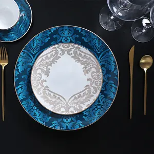 Royal Dinnerware Sets High Grade Porcelain Fine China Gold Rim Bone China Luxury Dinnerware Dishes Plates Set For Restaurant