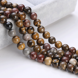 Assortiment de 2358 perles de pierres précieuses à vendre - Product Image 6