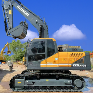 Grande Vente : Excavatrice Hyundai 220LC-9S d'occasion d'origine coréenne, 22 tonnes, reconditionnée, sur chenilles - Product Image 3