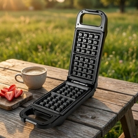 Mini gaufrier électrique compact avec plaques antiadhésives et thermostat réglable pour usage domestique, idéal pour les churros, les gaufres et les omelettes