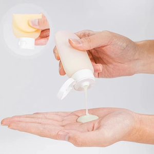 Récipient de lotion en silicone souple de 60ml, tube à presser, bouteille de voyage en plastique vide pour shampooing, douche, lotion ou autres liquides - Product Image 4