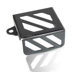 น้ำมันเบรคหลังอ่างเก็บน้ำ,อุปกรณ์ป้องกันฝาครอบแก้วอุปกรณ์เสริมรถจักรยานยนต์สำหรับ <span class=keywords><strong>Honda</strong></span> CB125R CB150R CB250R CB300R <span class=keywords><strong>CB</strong></span> 125R <span class=keywords><strong>250</strong></span> <span class=keywords><strong>R</strong></span> - Product Image 1