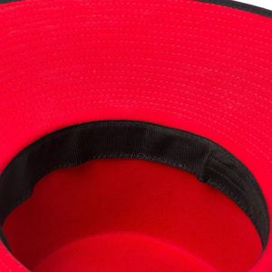Chapeaux décontractés bicolores pour hommes et femmes, à large bord de 11 cm, avec fond rouge, 100% laine, Fedora - Product Image 6