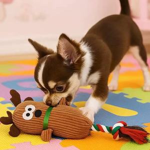 Yeni noel <span class=keywords><strong>2026</strong></span> klasik hiçbir floresan ajan geyik noel baba kardan adam Pet kedi köpek peluş gıcırtılı çiğneme noel oyuncaklar - Product Image 1