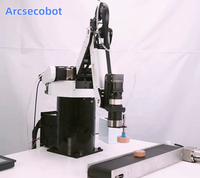 Mini-bras robotisé industriel 4 axes pour la palettisation et le placement de pain