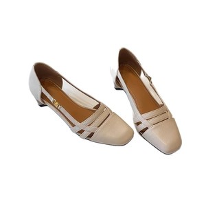 Sandales élégantes à talon bas et bout carré en cuir véritable avec bride arrière pour femme - Product Image 5