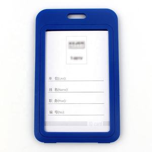 Porte-cartes d'identité en plastique PP transparent double face personnalisé - Product Image 3