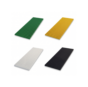 Rejilla de FRP MG 1007x4007 Malla 100x25 T30 ofrece una rejilla duradera y resistente a la corrosión para aplicaciones industriales. - Product Image 1
