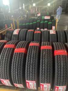 ยางรถบรรทุกหนักใหม่ 7.00R16/7.00-16 แบบเรเดียล พร้อมยางใน ทนทานต่อการใช้งานบนถนน - Product Image 5