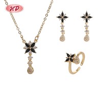 Ensemble de boucles d'oreilles et de bagues en zircon plaqué or 18 carats avec motif floral coloré élégant pour mariage et cadeaux de fête quantité minimale de commande en vrac 6