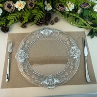 Assiettes de présentation de luxe en plastique transparent à motif baroque, réutilisables pour la table, la restauration et la décoration d'événements
